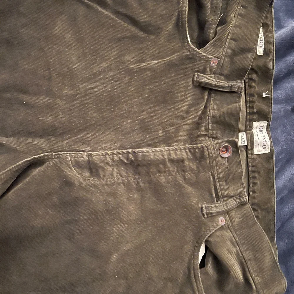 Todd Syder Corduroy olive jeans - Picture 1 of 2